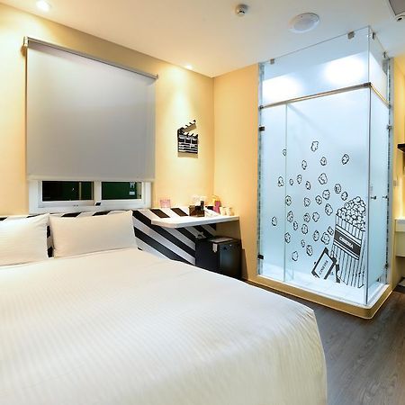 Nl Concept Hotel Каосюн Екстериор снимка